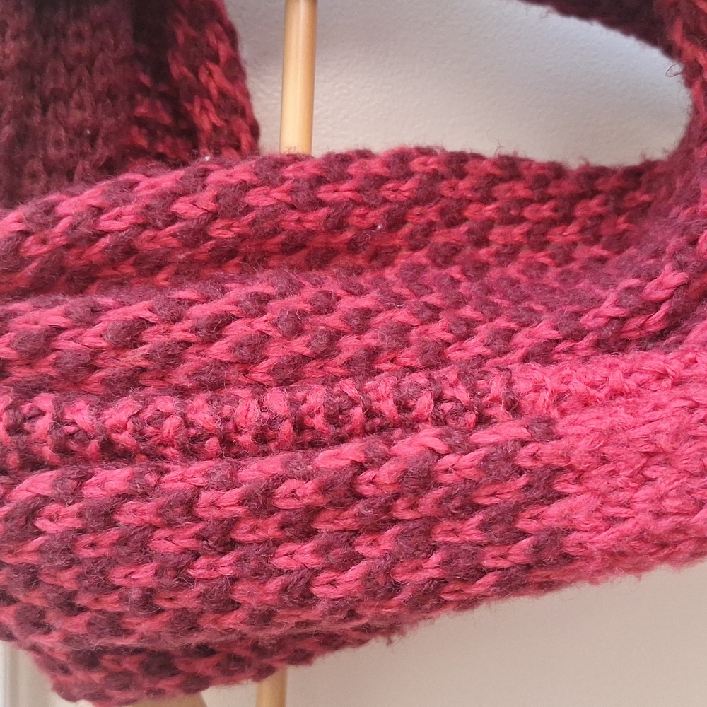 Smart Set Deep Red Knit Scarf - Picture 2 of 4